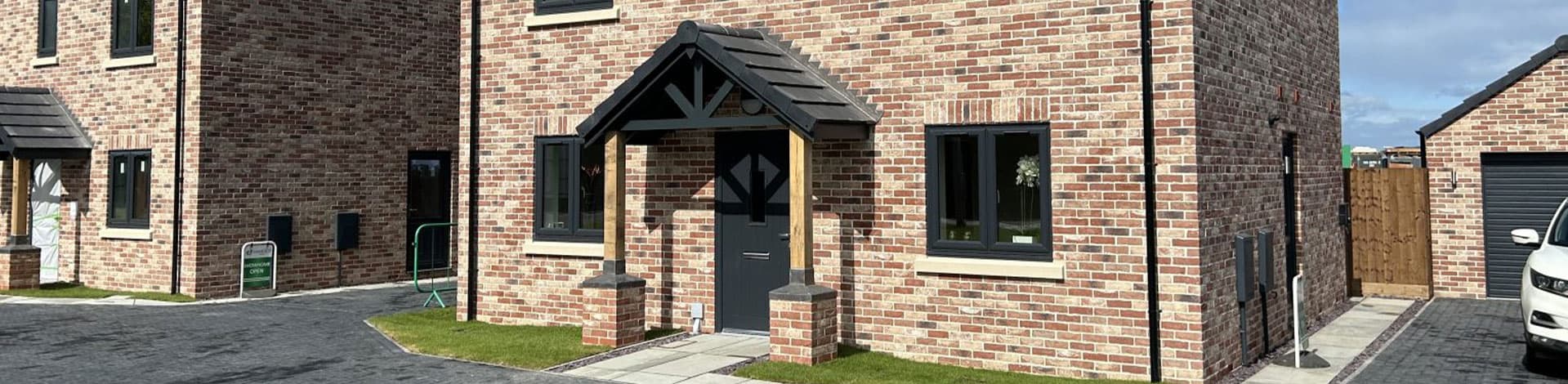 Pearson Close Cowbit - £475,000 (sold)