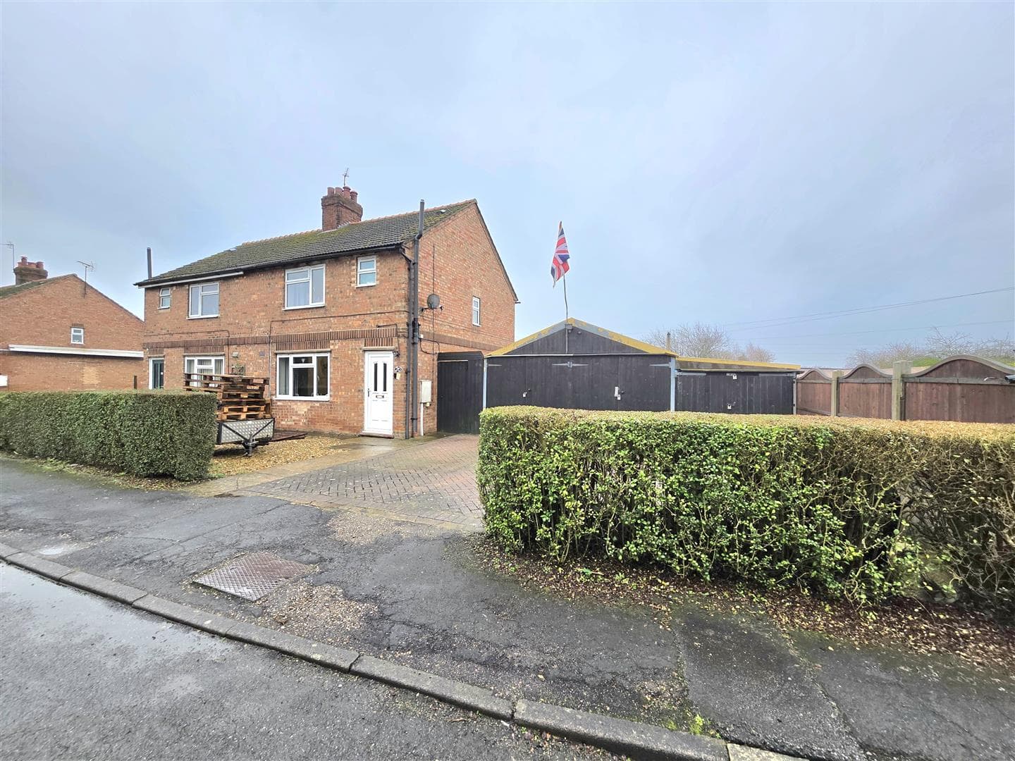 Coronation Avenue, Deeping St. Nicholas