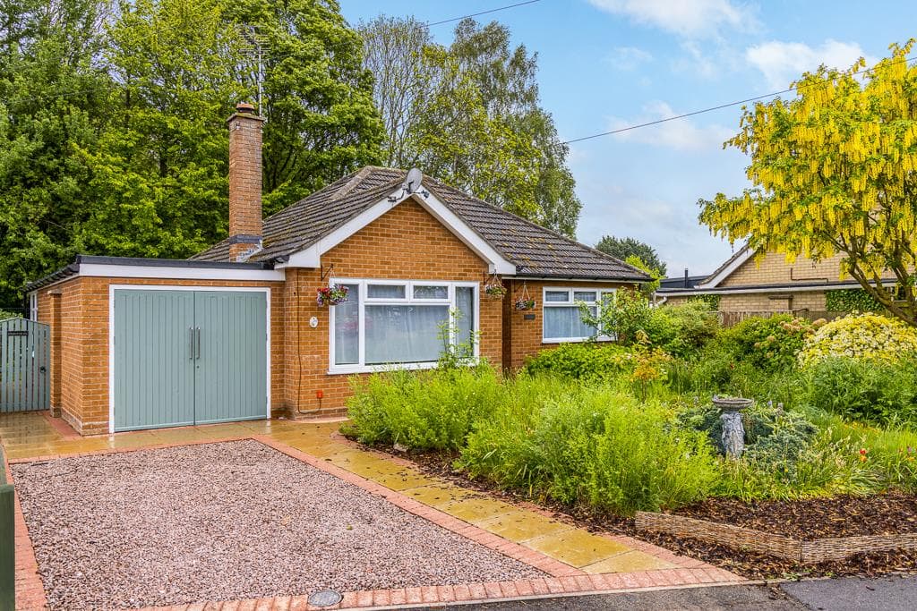 Westmoreland Road, Moulton