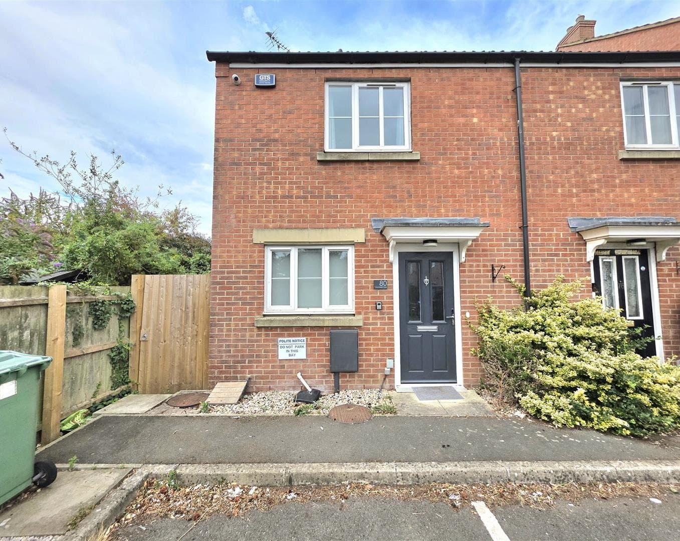 80 Churchfield Close, Deeping St James