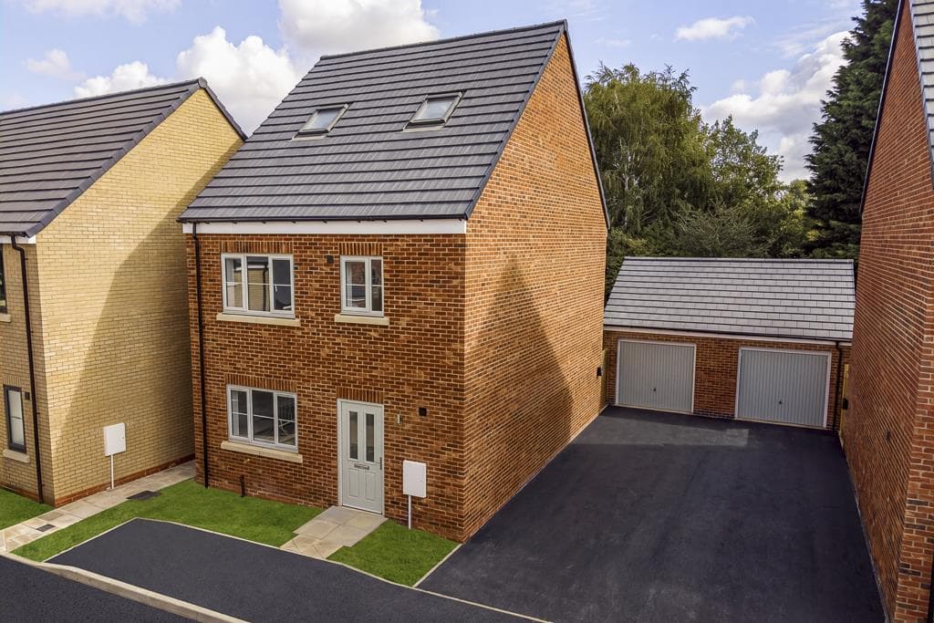 Elizabeth Gate, Long Sutton
